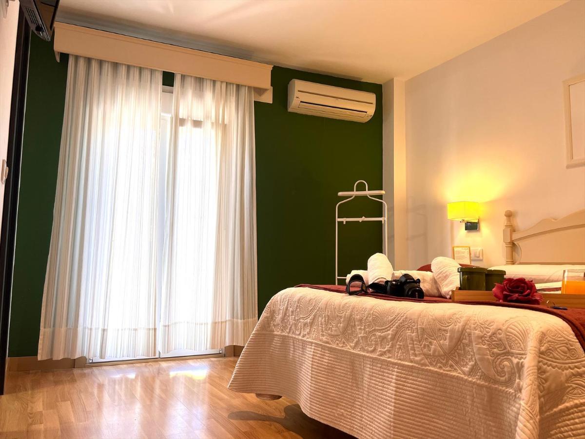 La Janda Hotel Вехер де ла Фронтера Екстериор снимка A room at the hotel