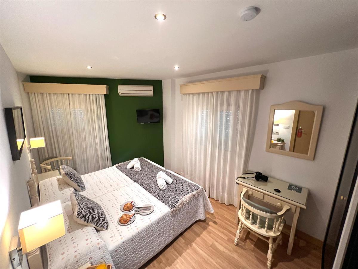 La Janda Hotel Вехер де ла Фронтера Екстериор снимка A room at the hotel